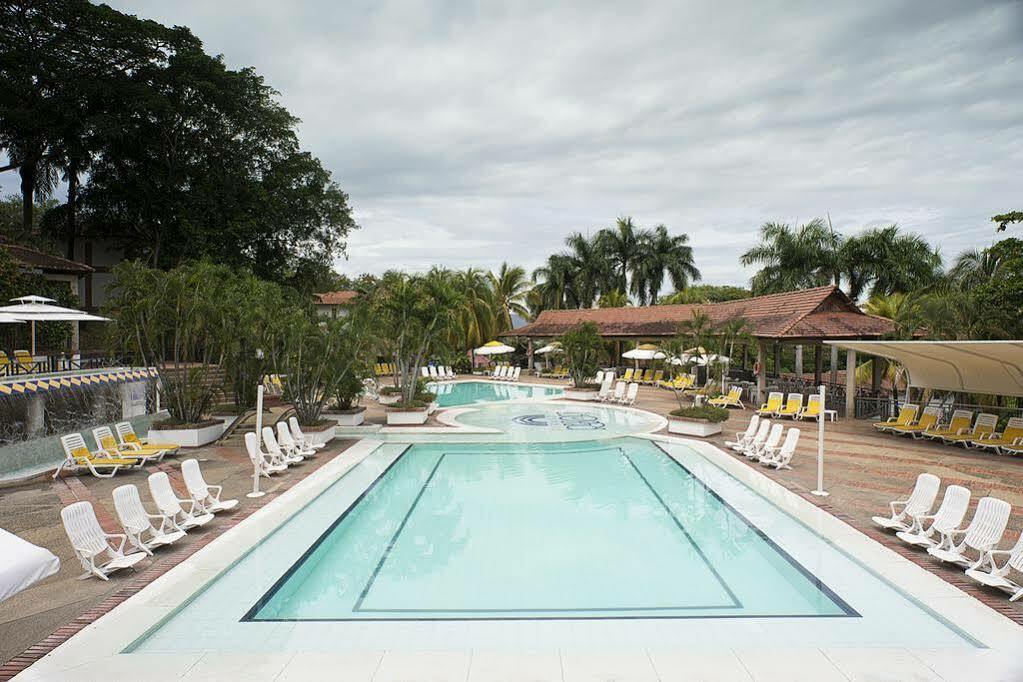 On Vacation Girardot Resort ภายนอก รูปภาพ